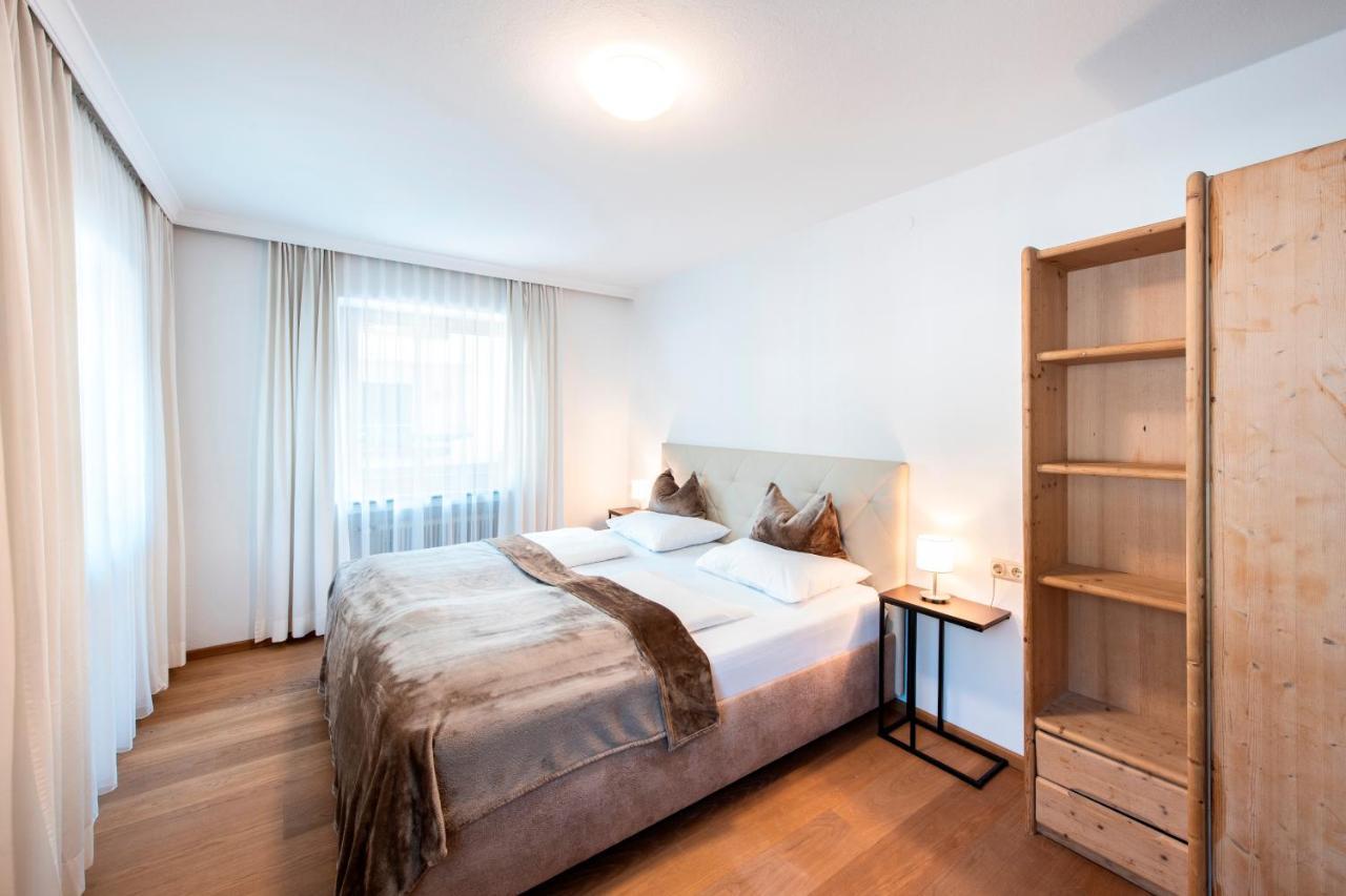 Manni Home - Rooms & Apartments Mayrhofen Exterior foto